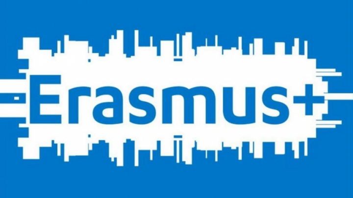 логотип  ERASMUS+