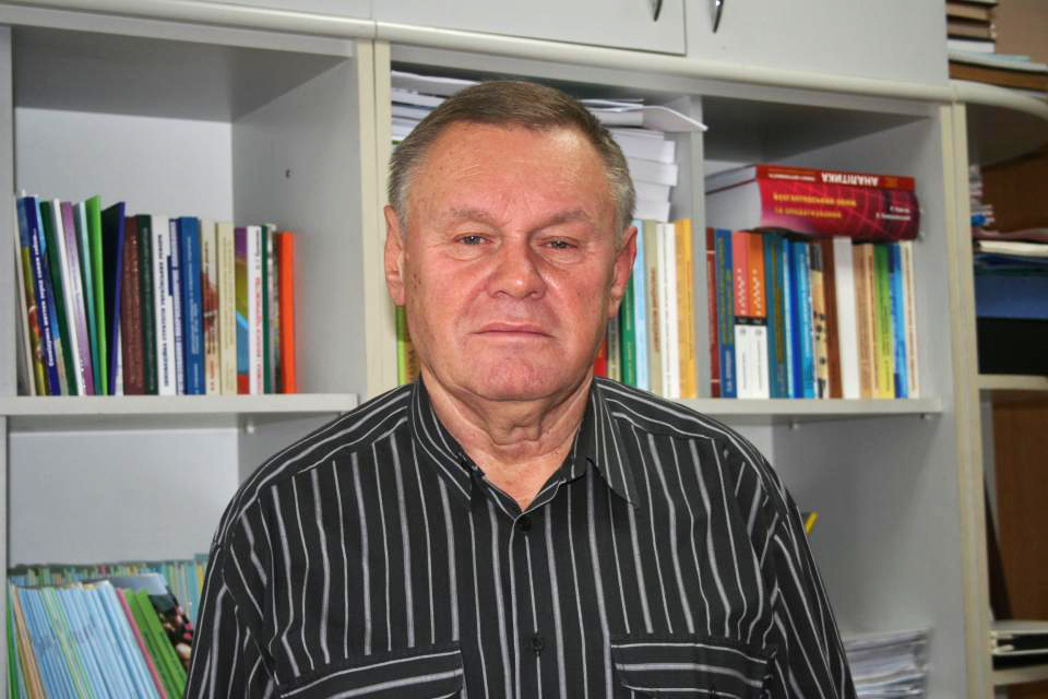 Олег Кузьмін