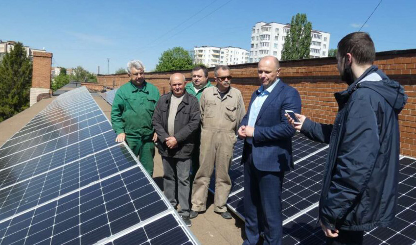  сонячна станція на даху Хмельницького політехнічного коледжу