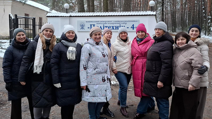 Фото з виїзного засідання кафедри