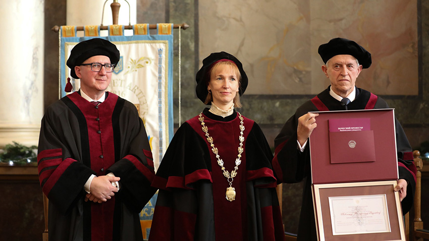 Фото з урочистостей у Львівській політехніці