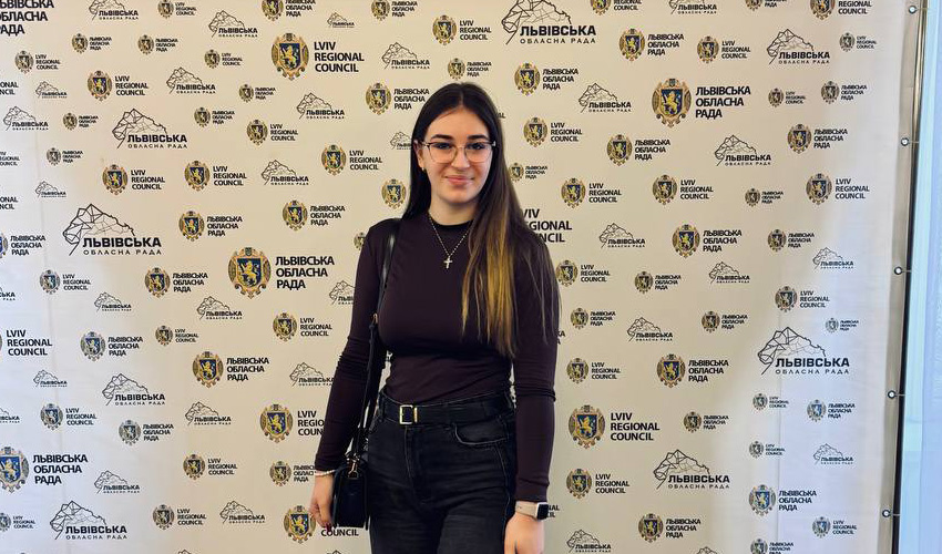 Христина Зузак