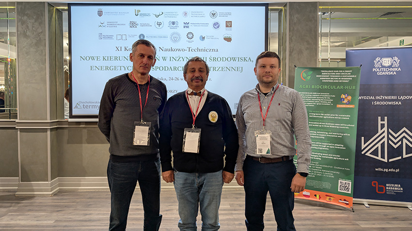 Фото з конференції у Польщі