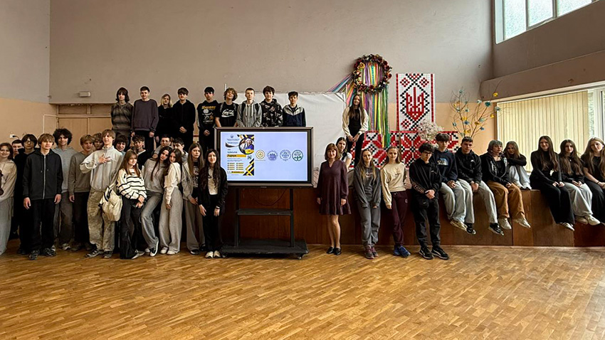 Фото з Днів Політехніки в школі