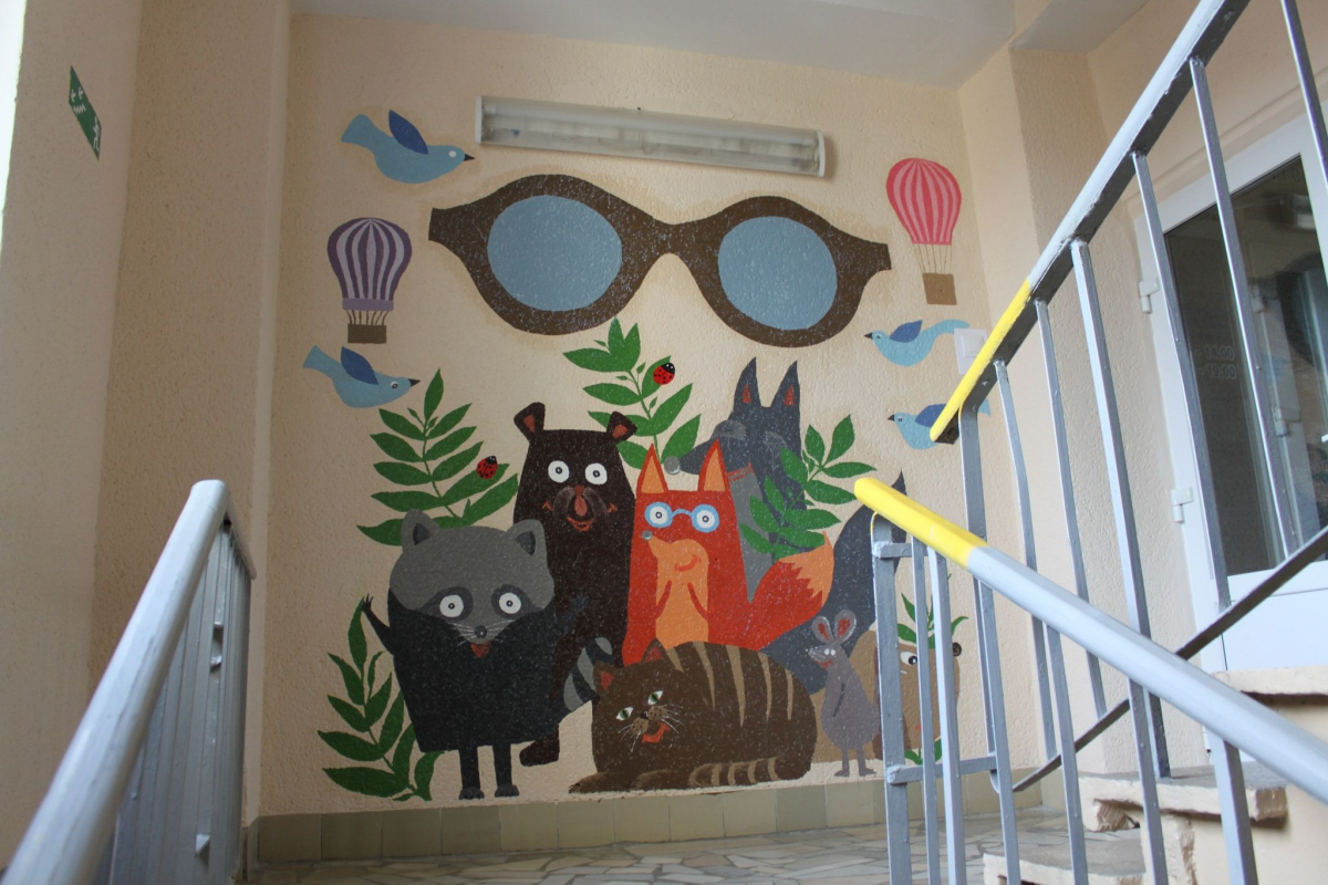 Фрагмент розпису стін міської дитячої клінічної лікарні Львова