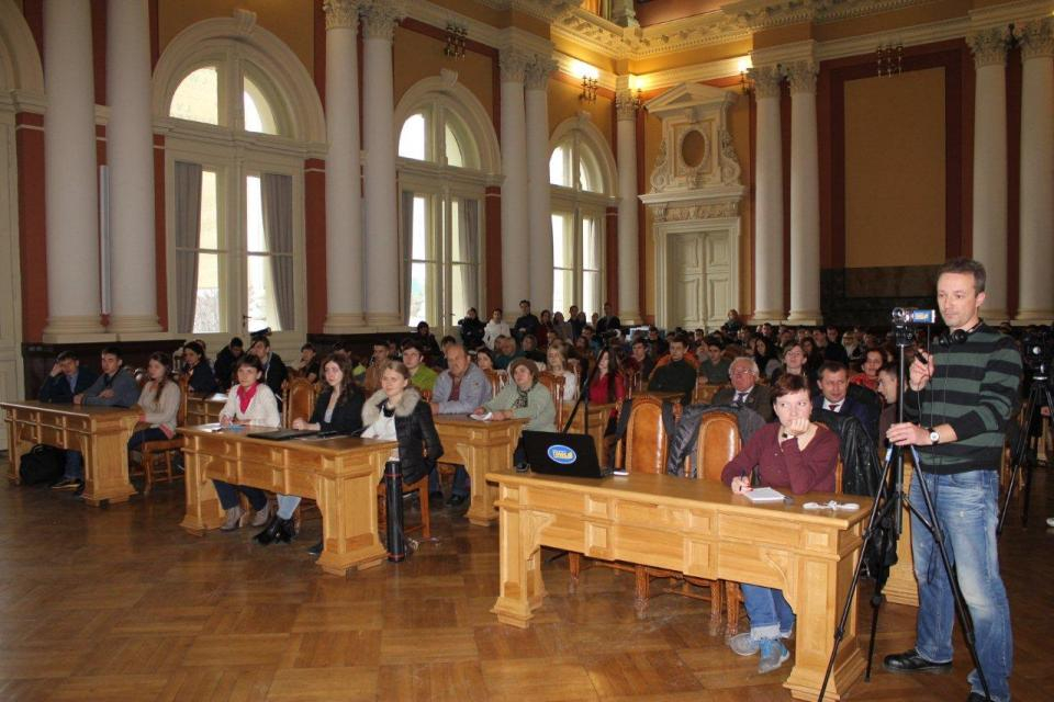 зустріч кандидата на посаду мера Львова Руслана Кошулинського