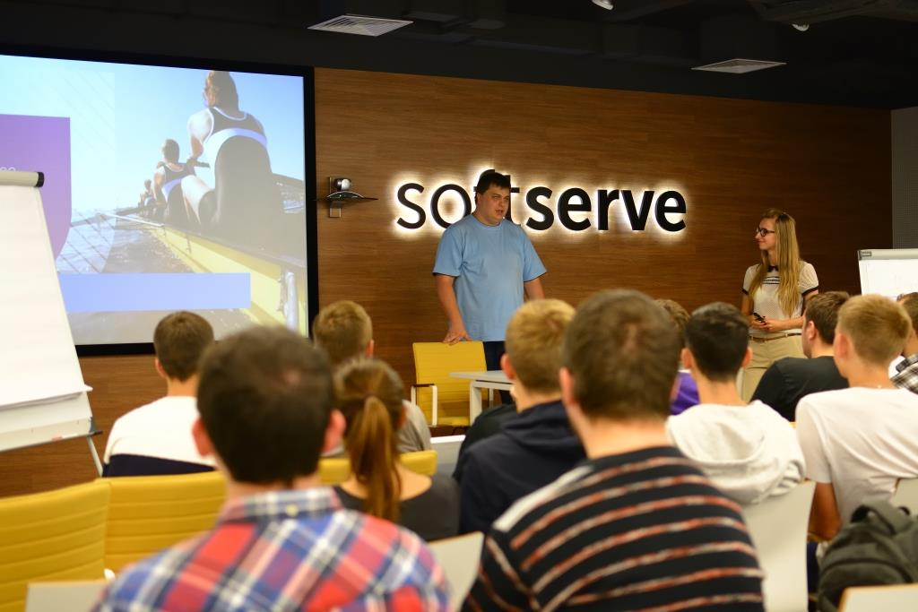 Майбутні комп’ютерні інженери ознайомилися з роботою SoftServe