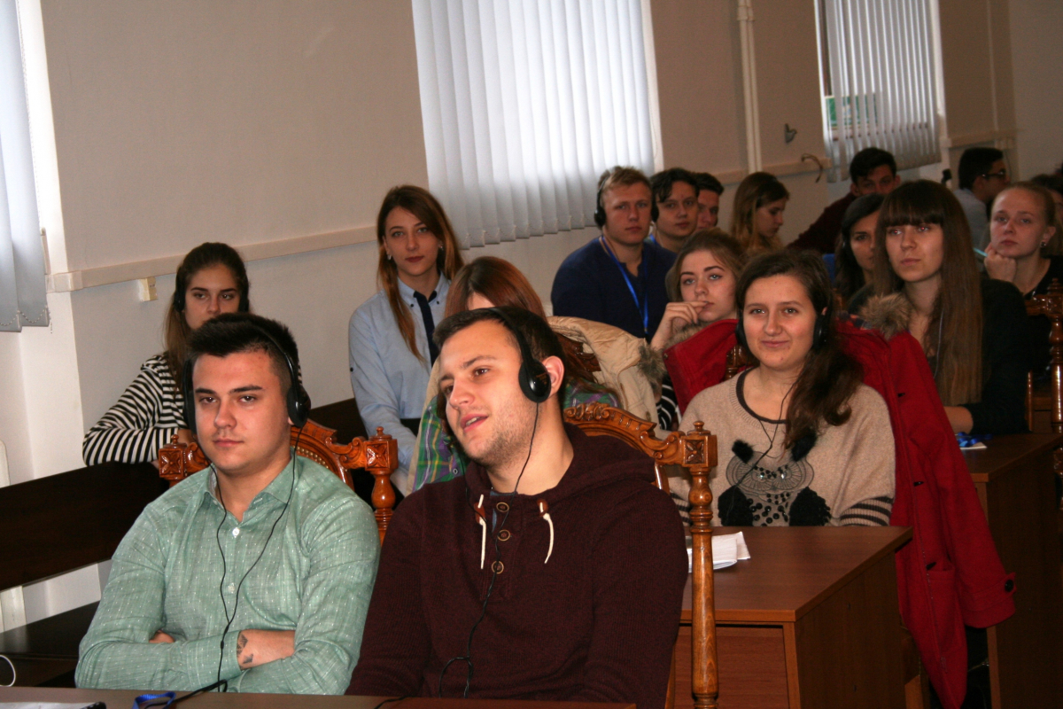 на лекції від експертів з Болгарії