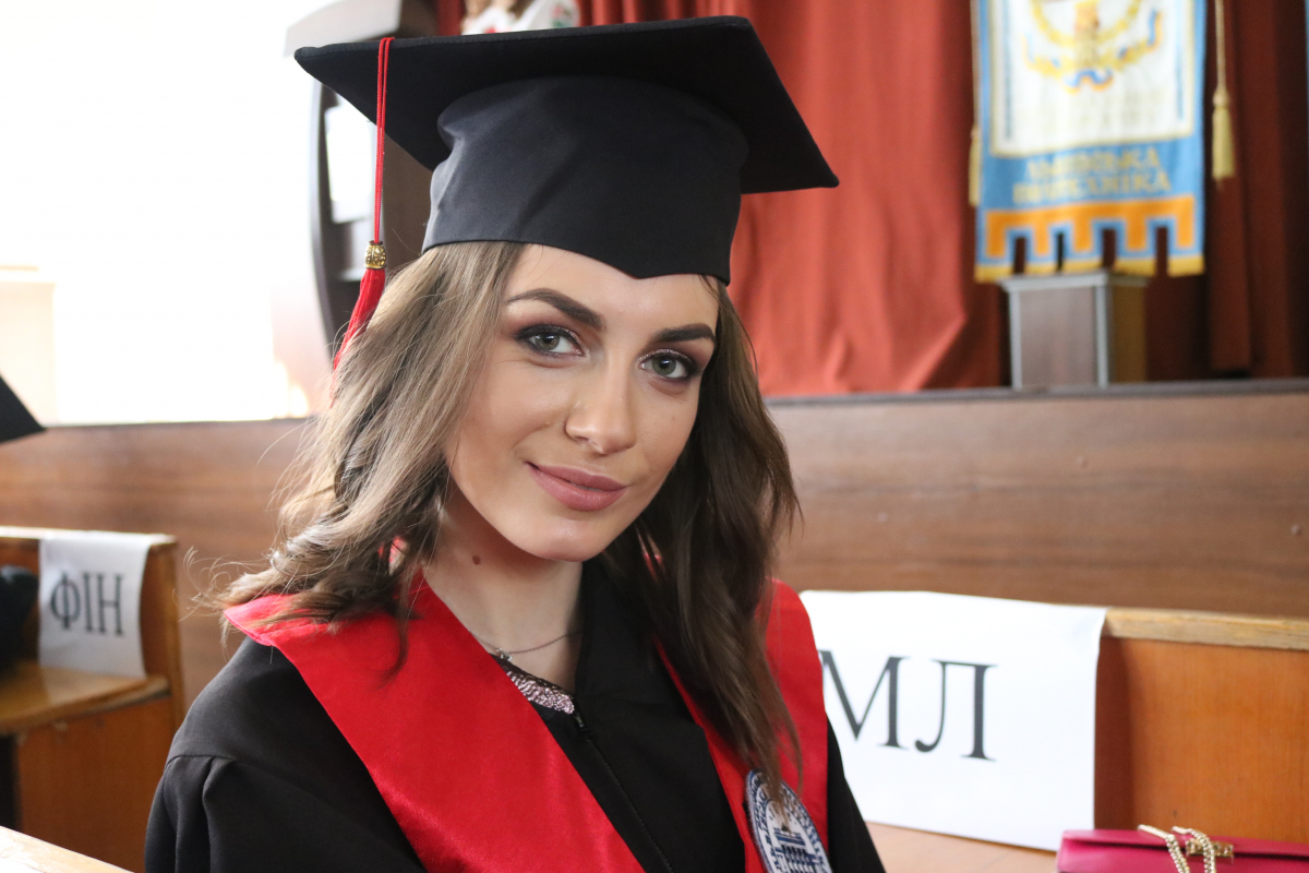 Оксана Карпінська, випускниця Інституту економіки і менеджменту