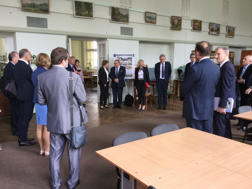 Представники польських університетів відвідали Науково-технічну бібліотеку