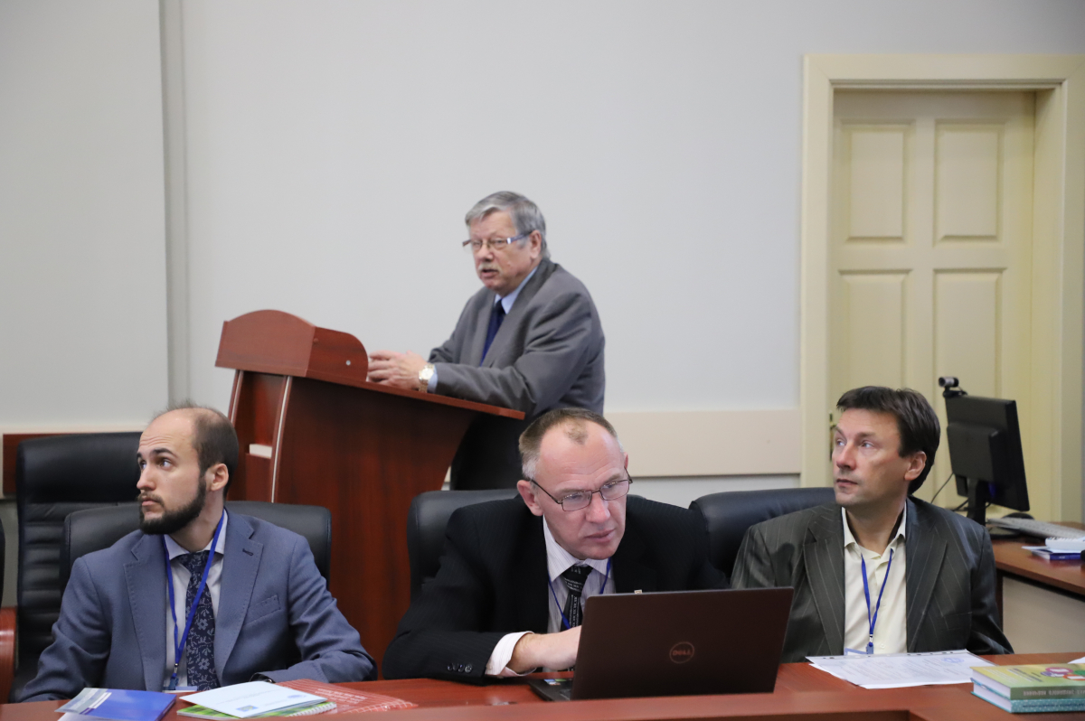 на конференції «Інноваційні комп’ютерні технології у вищій школі»