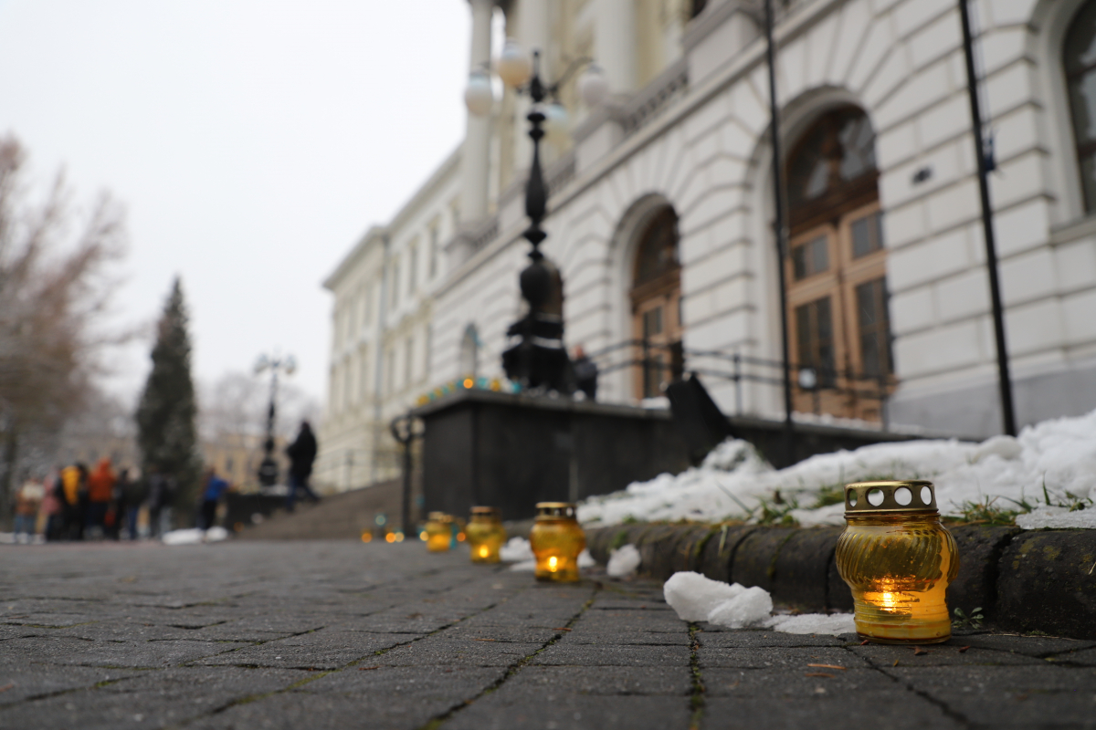 Фото із вшанування пам’яті жертв Голодомору