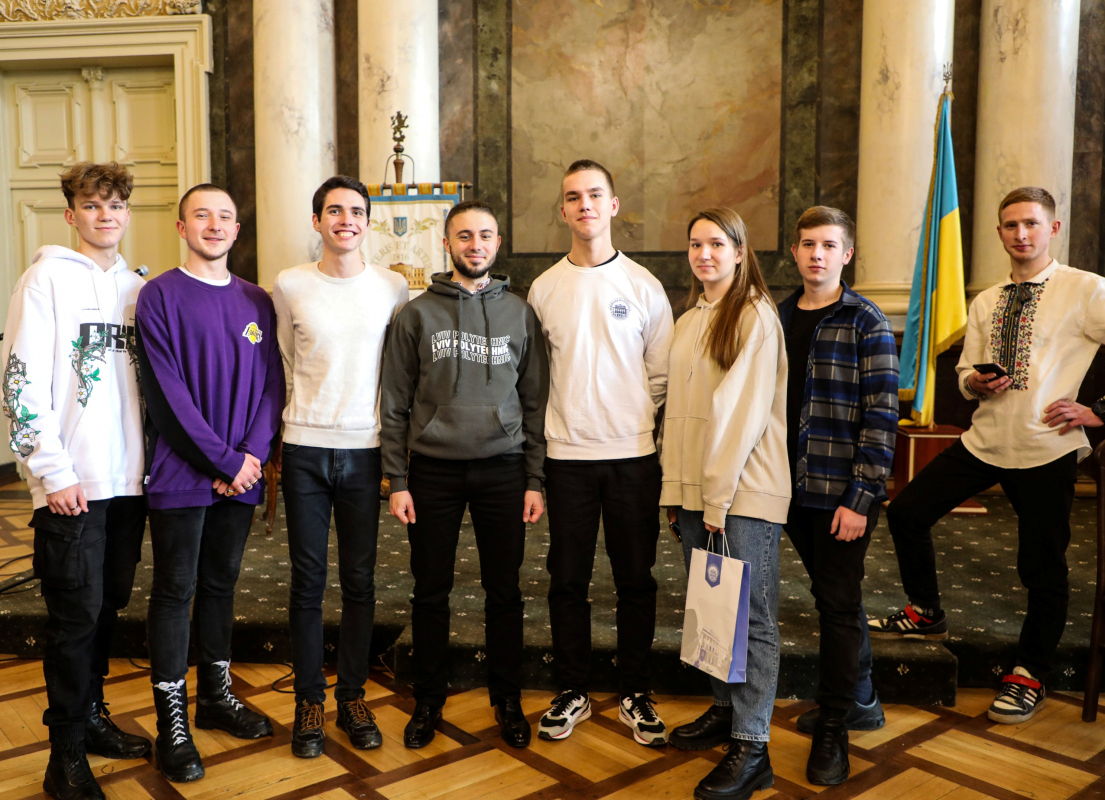 Фото з церемонії нагородження