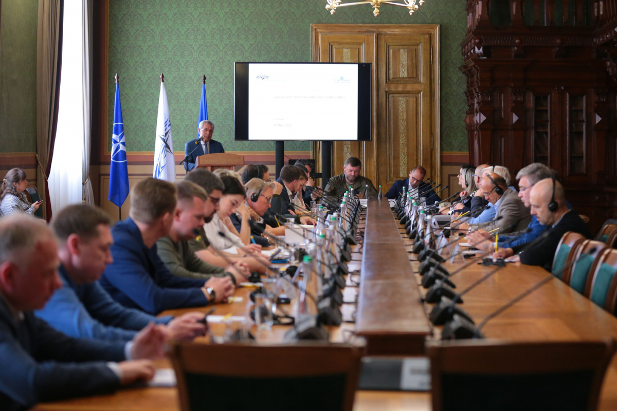 Фото із засідання Міжпарламентської Ради Україна-НАТО