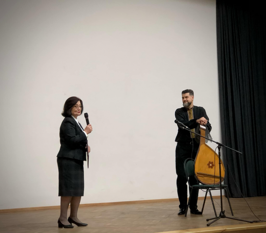 Фото із закриття виставки