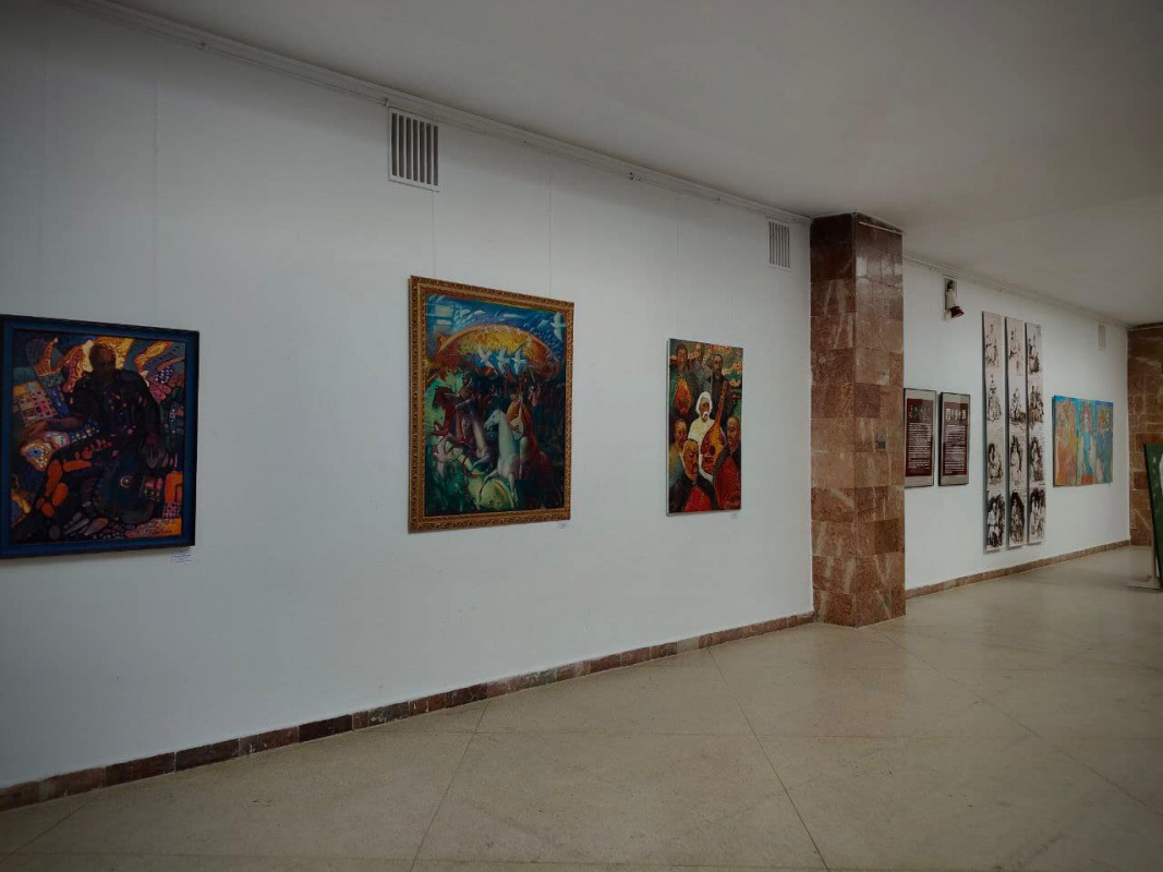 Фото із закриття виставки
