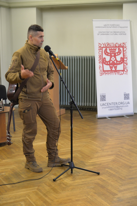 Фото із зустрічі в НТБ