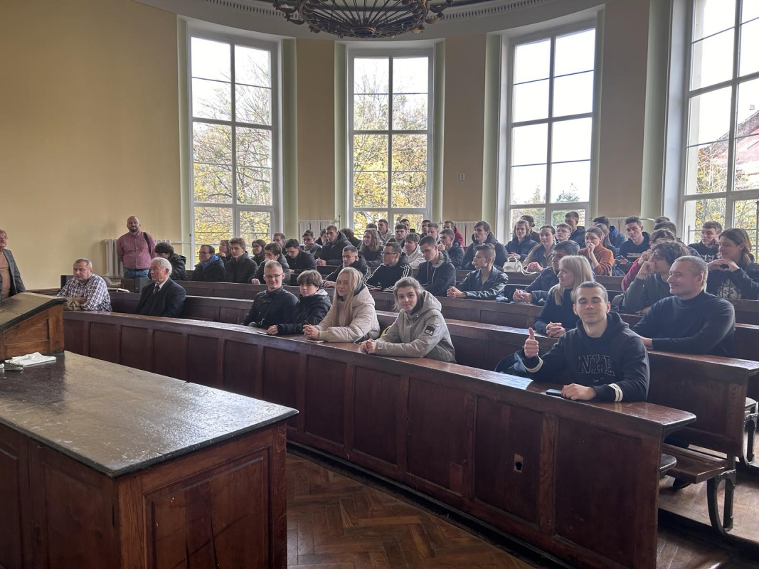 Фото із зустрічі у Львівській політехніці