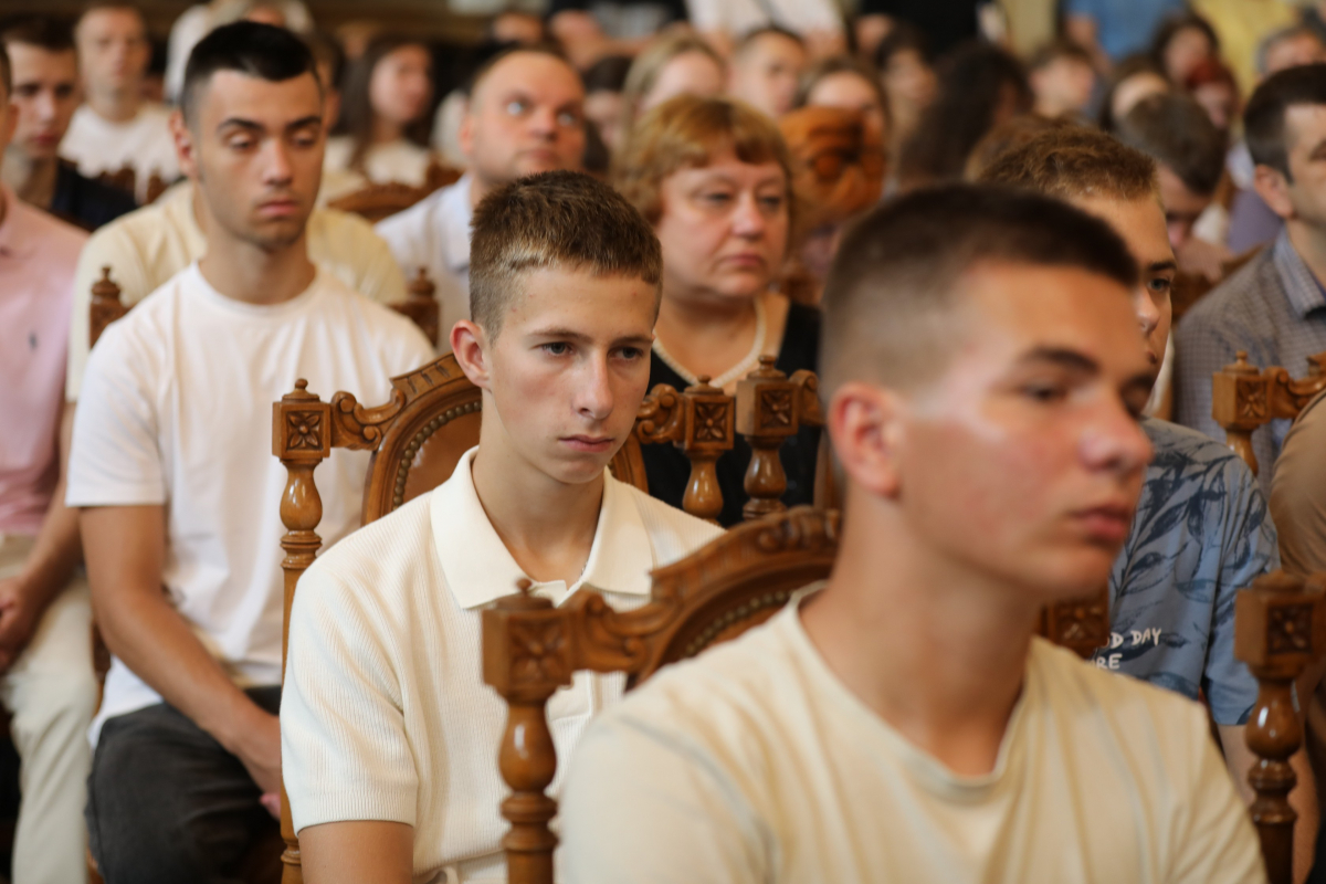 Фото із презентації