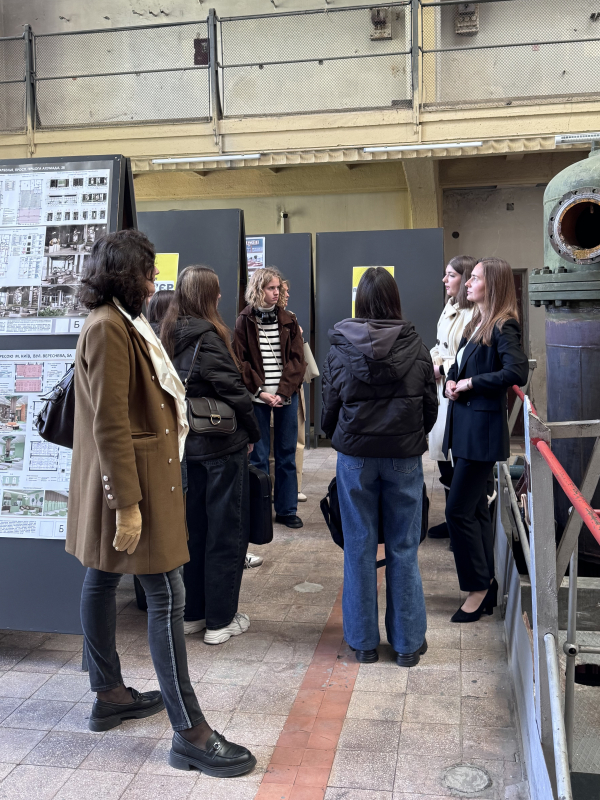 Фото з виставки