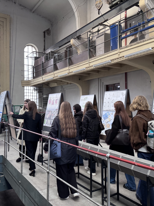 Фото з виставки