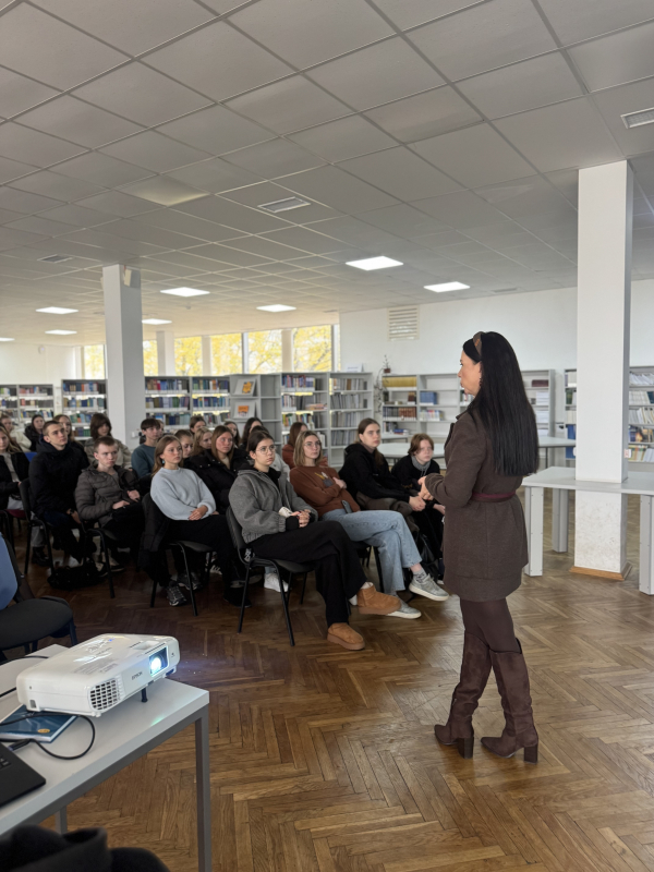 Фото з лекції