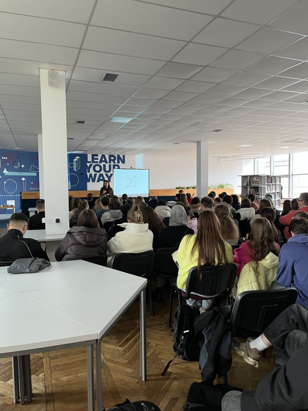 Фото з лекції