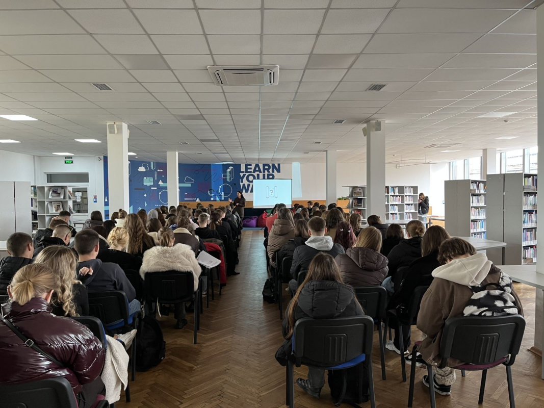 Фото з лекції