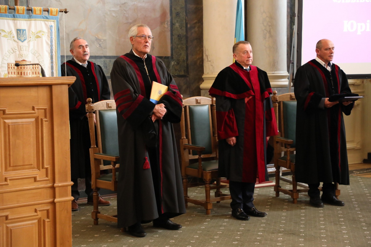 Фото з урочистостей у Львівській політехніці