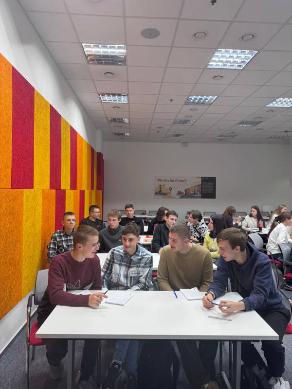 Фото з відвідин компанії