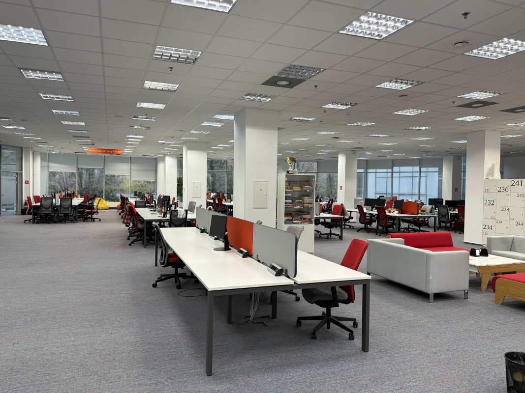 Фото з відвідин компанії