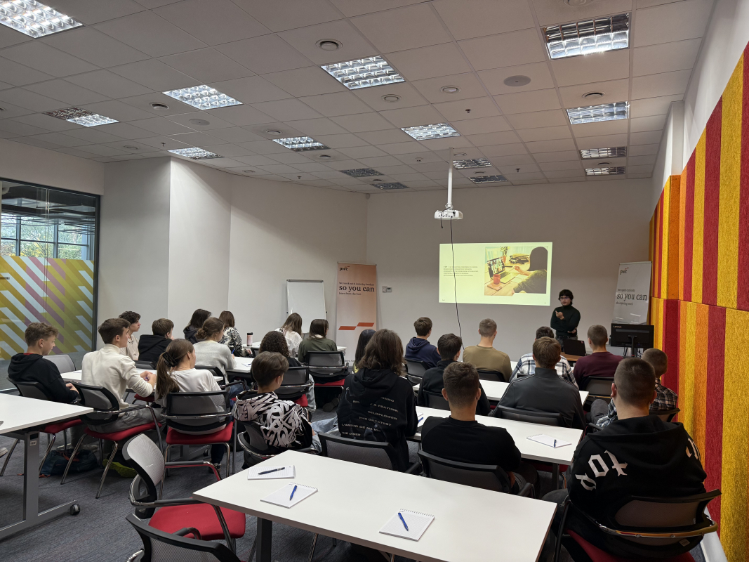 Фото з відвідин компанії