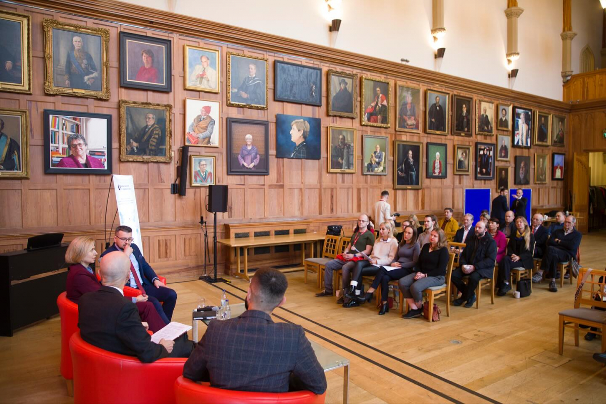 Фото із заходу у Великобританії