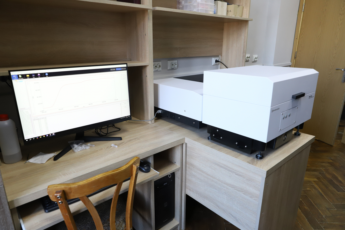 Фото з відкриття лабораторії