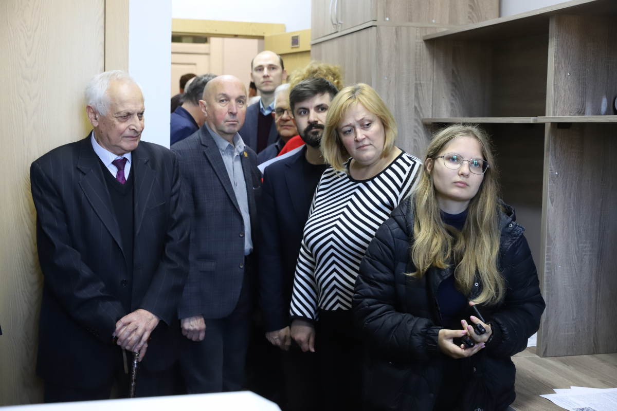 Фото з відкриття лабораторії