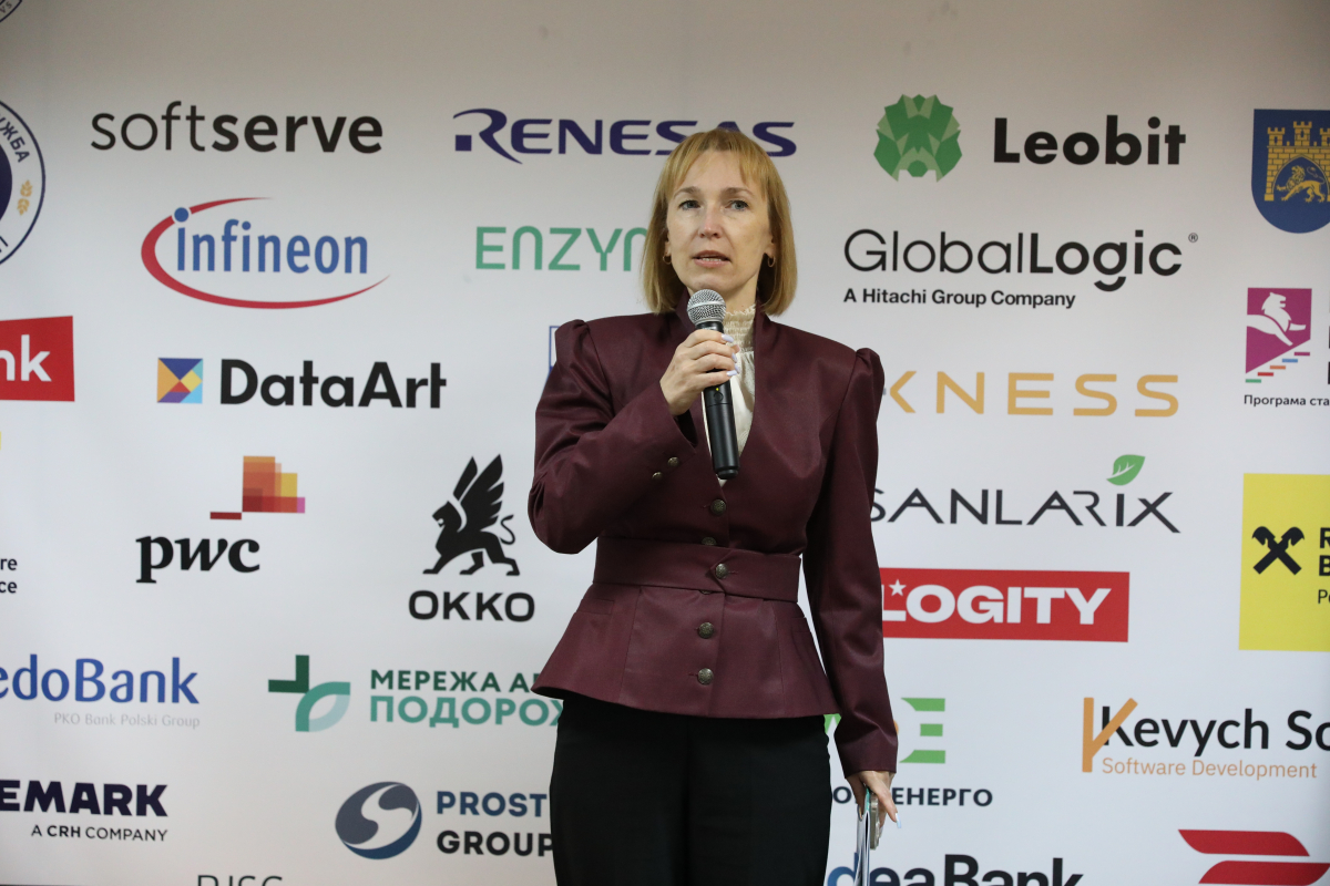 Фото з Ярмарку кар’єри