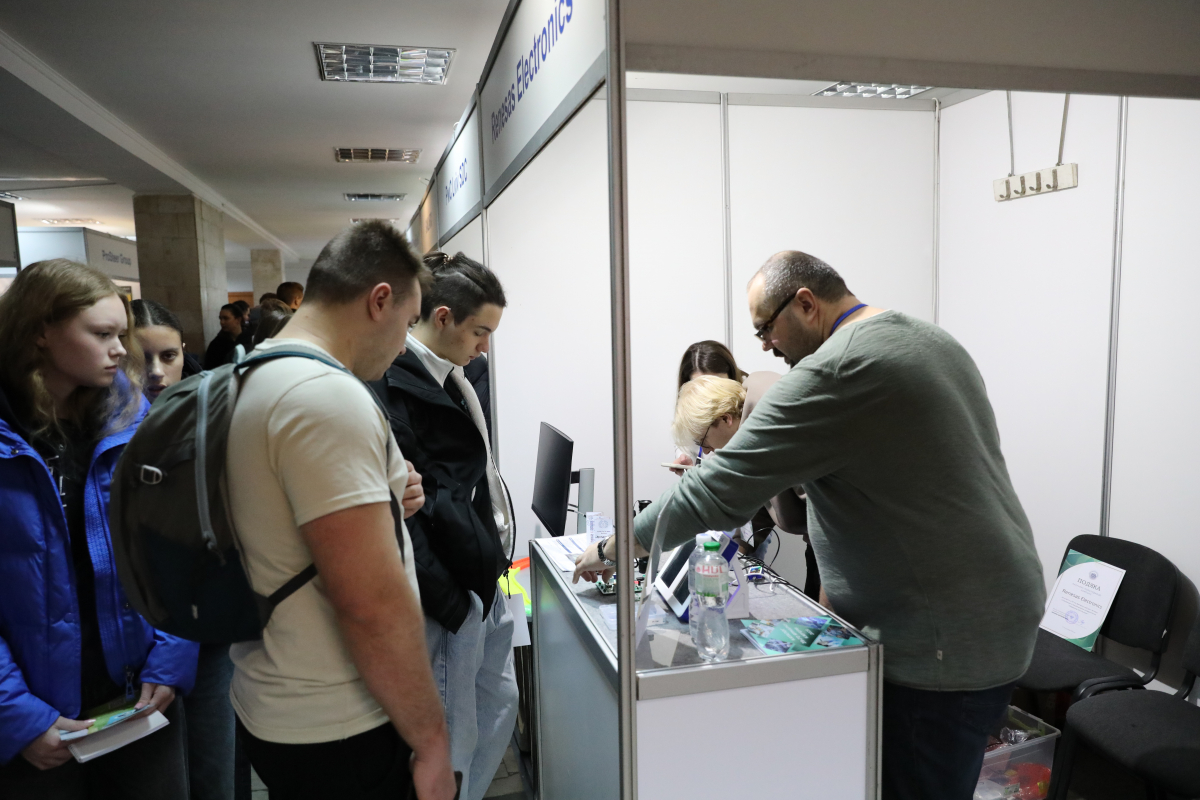 Фото з Ярмарку кар’єри