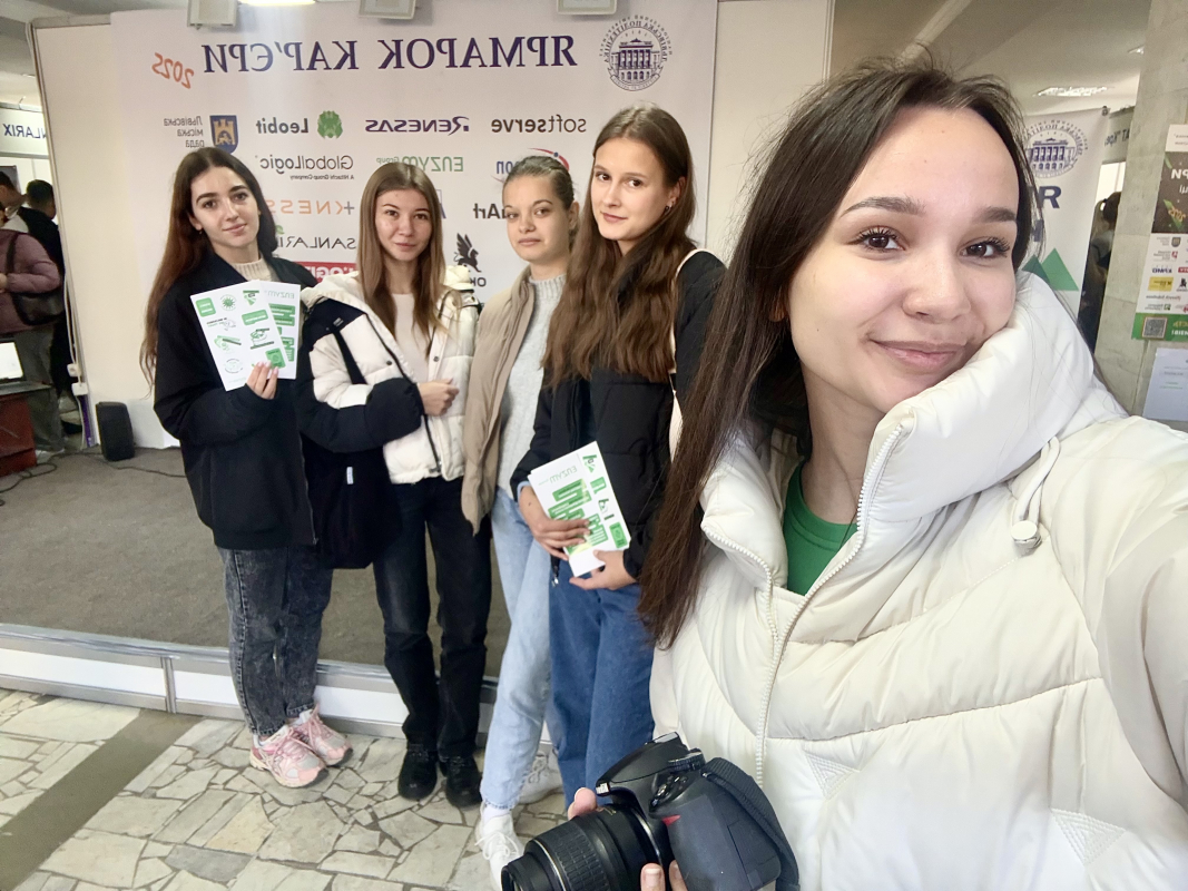 Фото з Ярмарку кар’єри