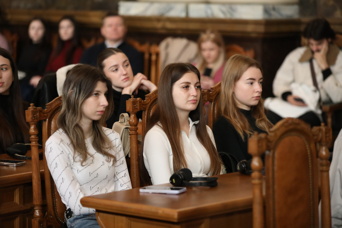 Фото з конференції