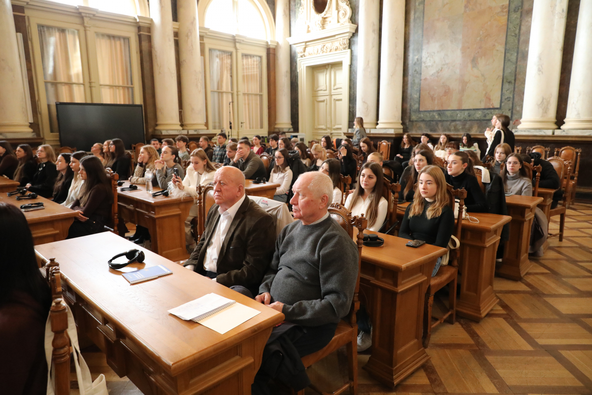 Фото з конференції