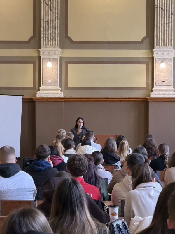Фото із зустрічі в ІППО