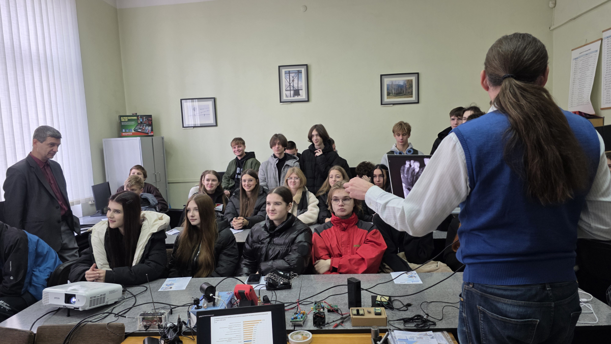 Фото з відвідин ІКТЕ