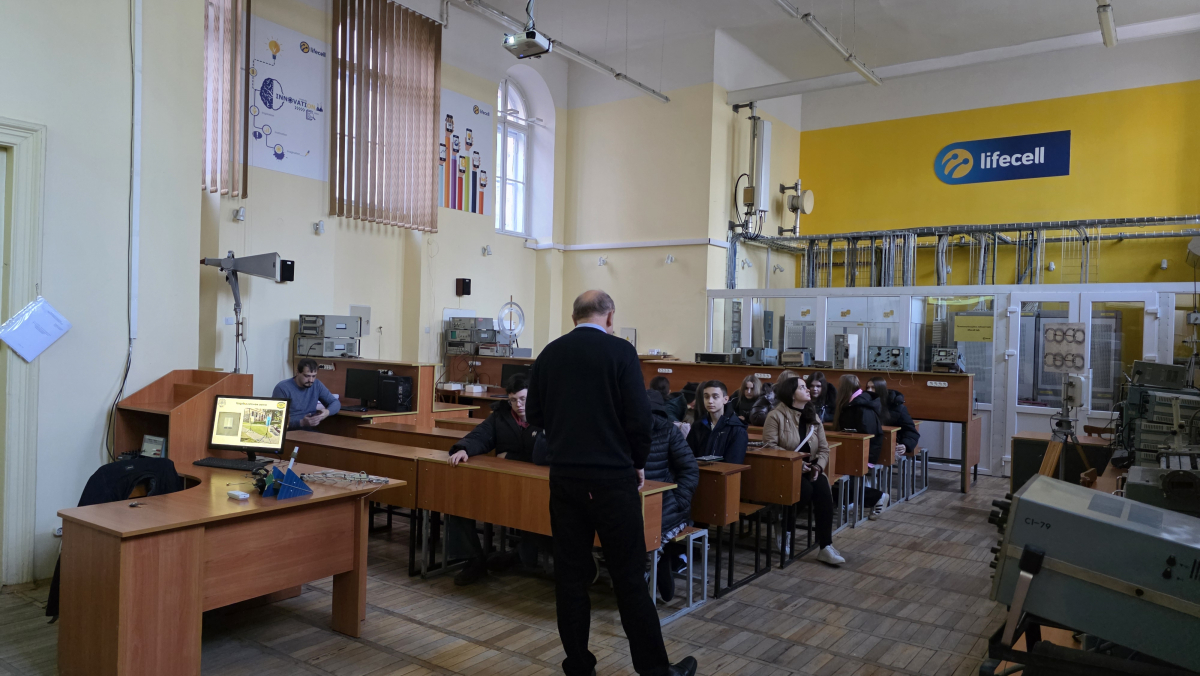 Фото з відвідин ІКТЕ