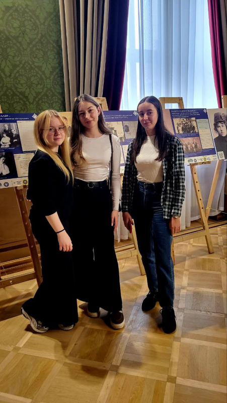 Фото з відкриття виставки