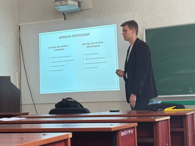 EUSLink виходить на фінальну пряму: у Львівській політехніці відбулися підсумкові пітчинг-сесії третього року проєкту