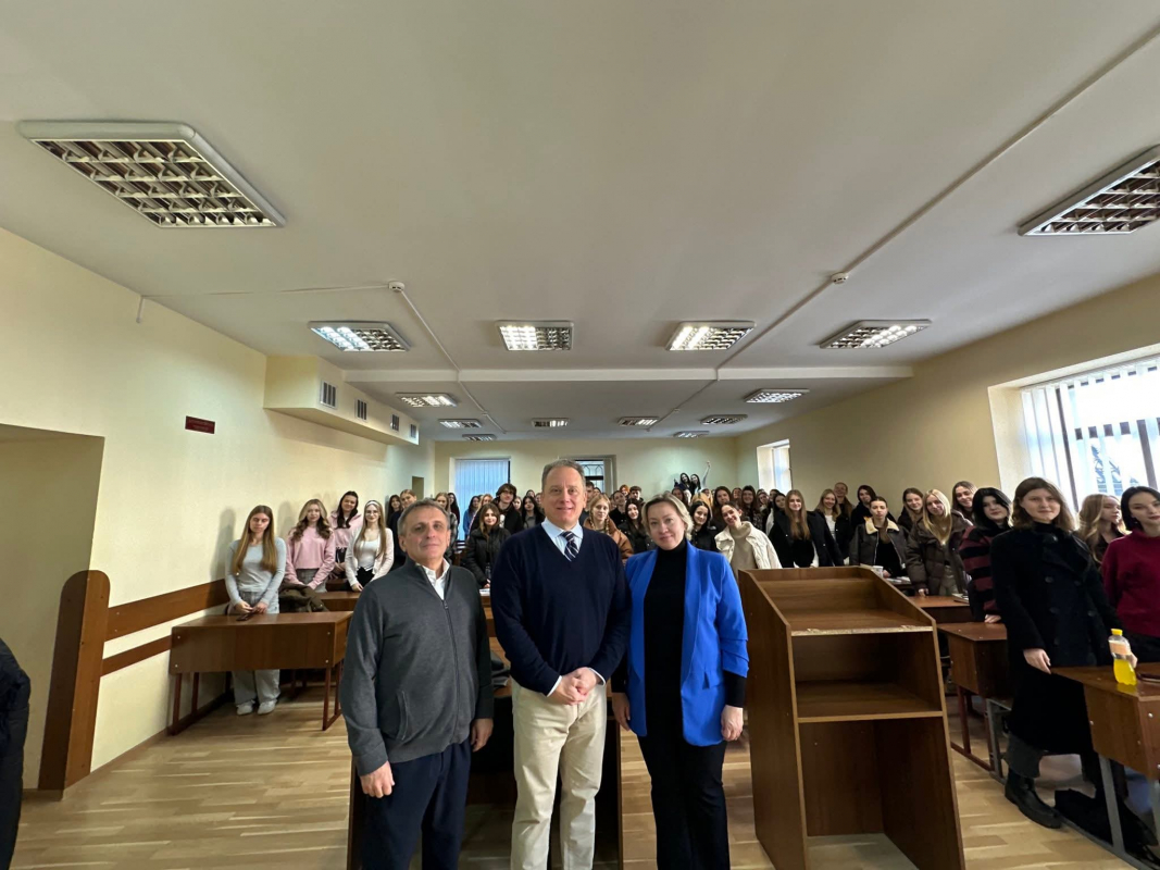 Фото з лекції