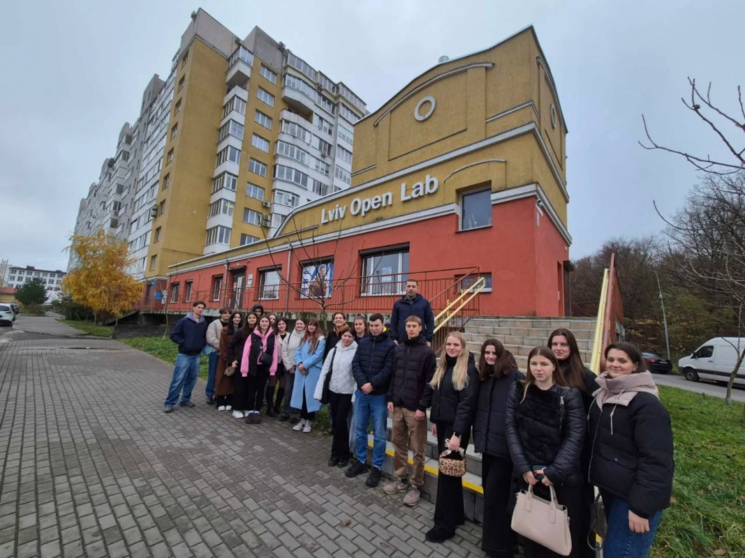 Фото з відвідин установи