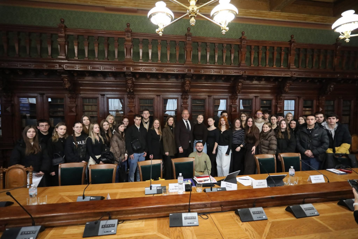 Фото із зустрічі