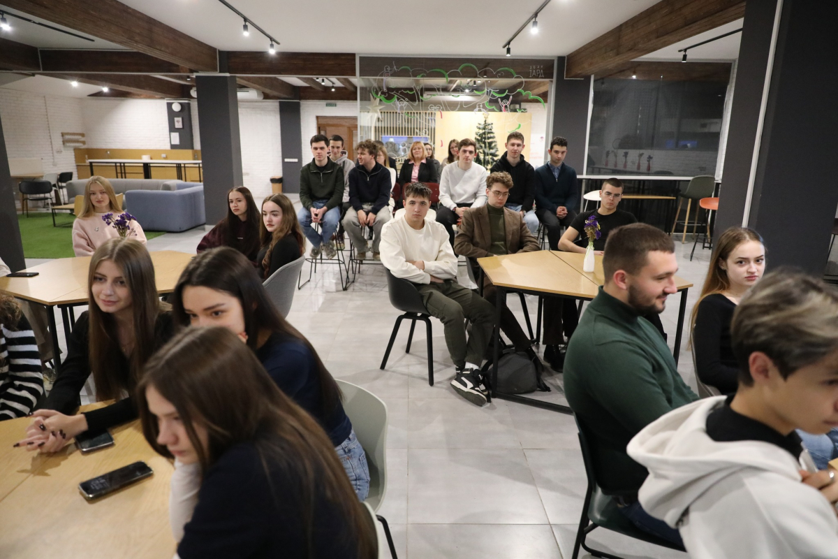 Фото із зустрічі у Львівській політехніці