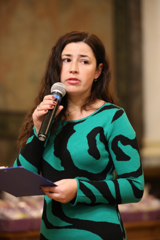 Фото із вручення подарунків